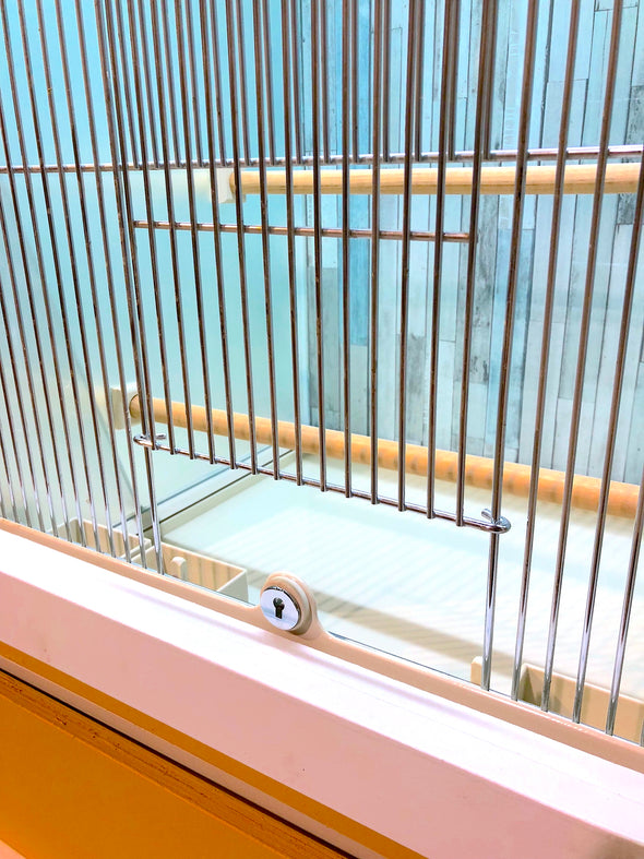 Bird or Small Parrot Commercial Aviaries